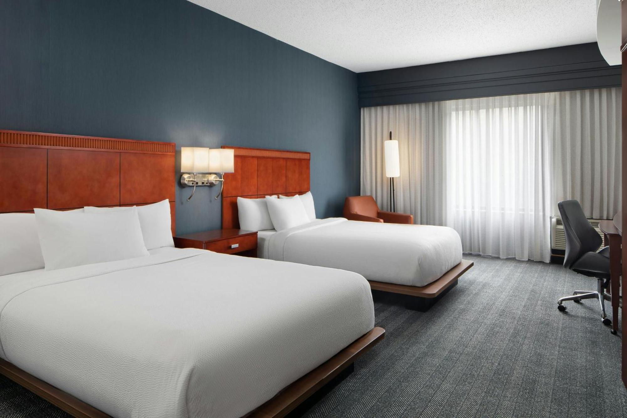 Courtyard By Marriott Knoxville Airport אלקואה מראה חיצוני תמונה