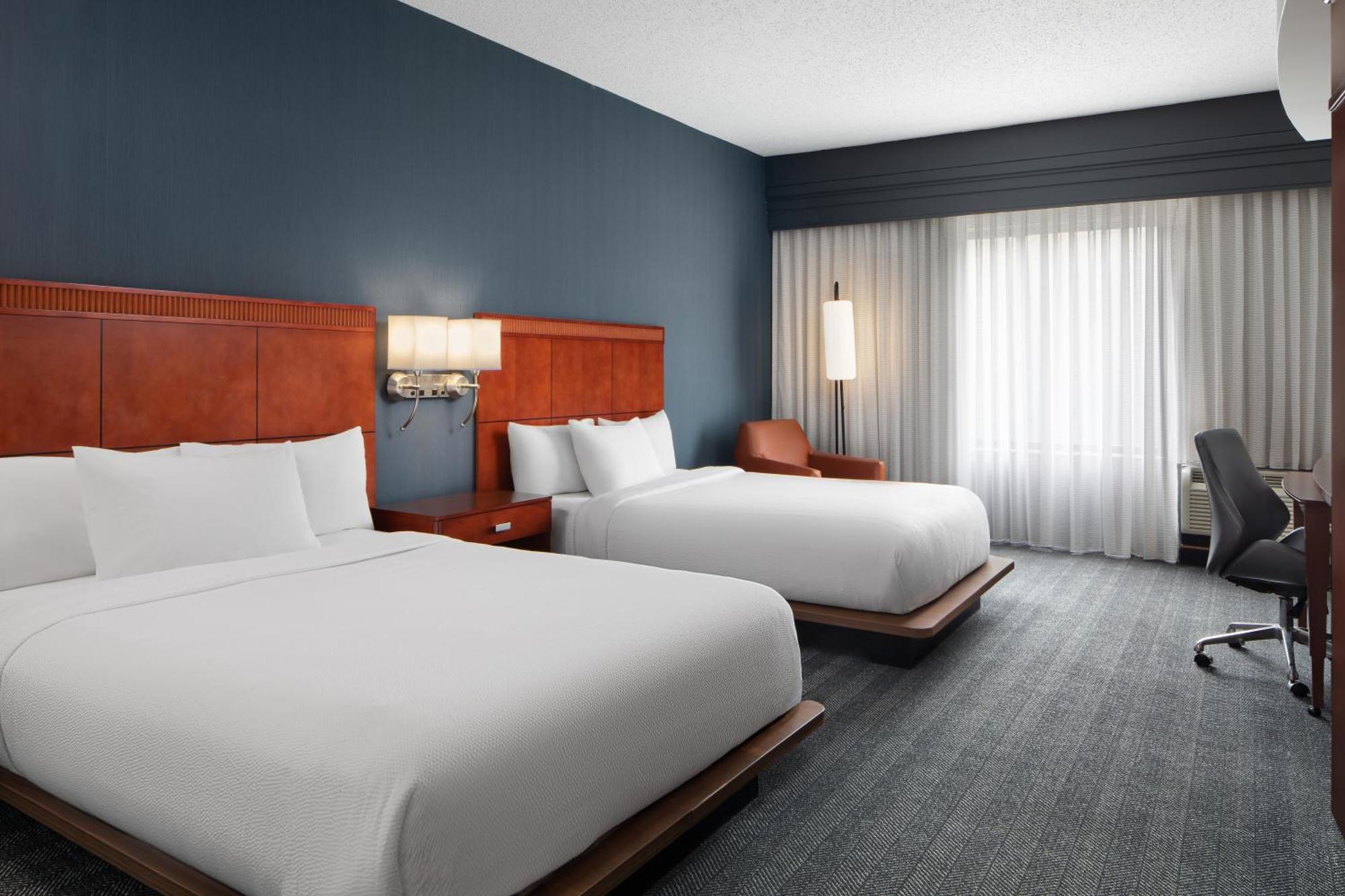 Courtyard By Marriott Knoxville Airport אלקואה מראה חיצוני תמונה